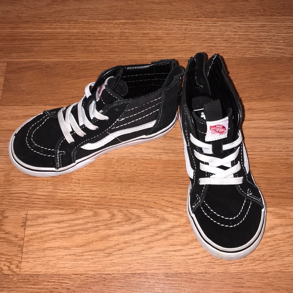 Boy vans